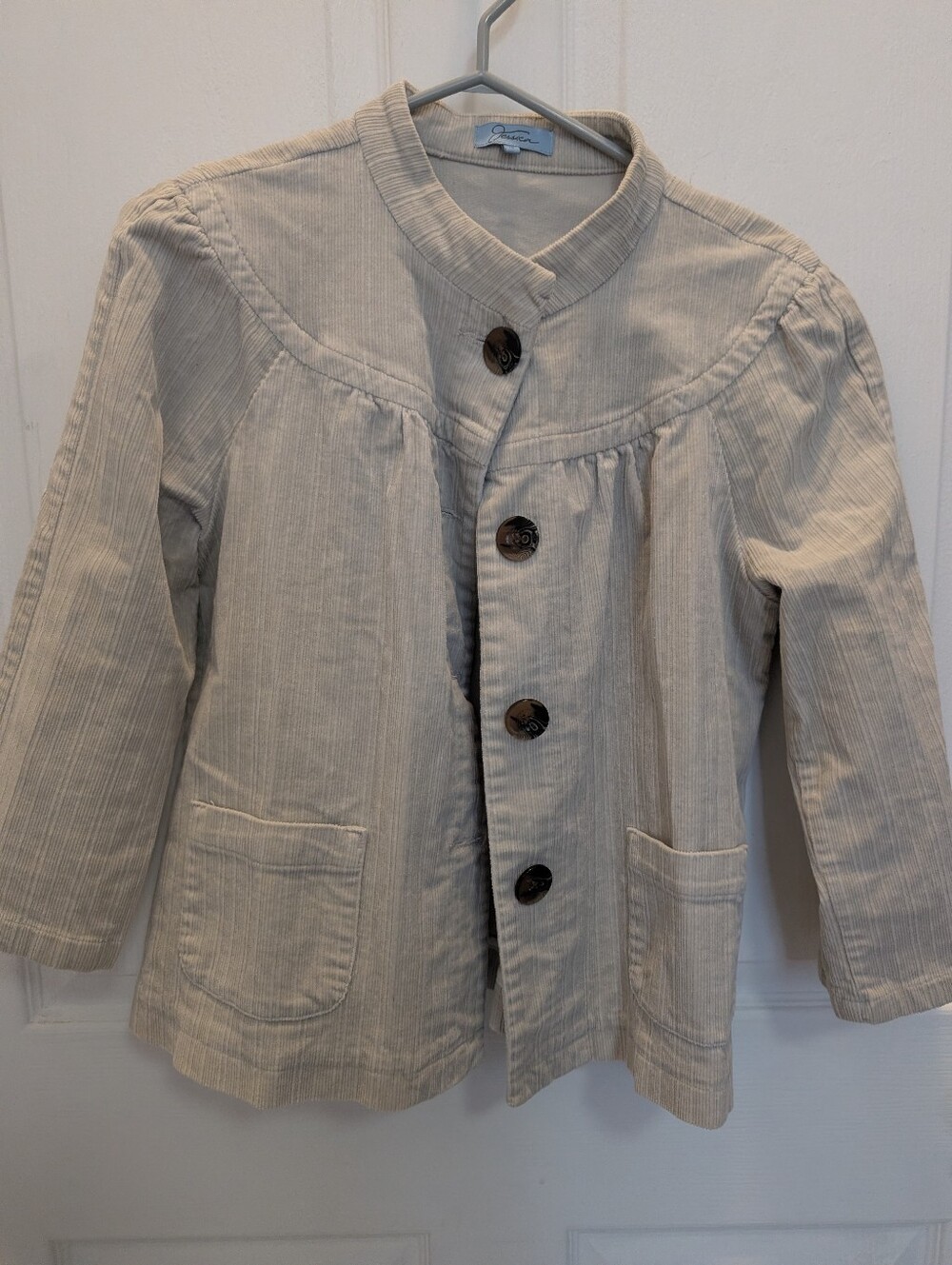 Women's Lightweight Button Jacket - Cream